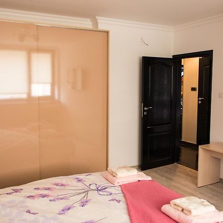 Silver Apartment 布尔加斯 外观 照片